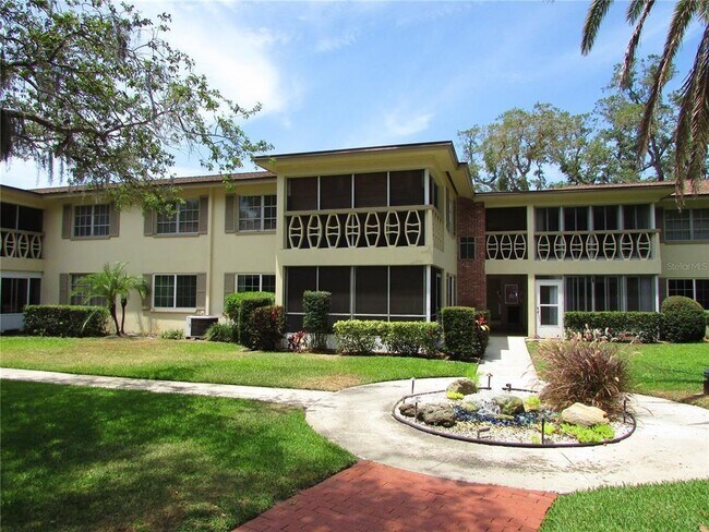 Foto del edificio - 1515 Bayshore Blvd