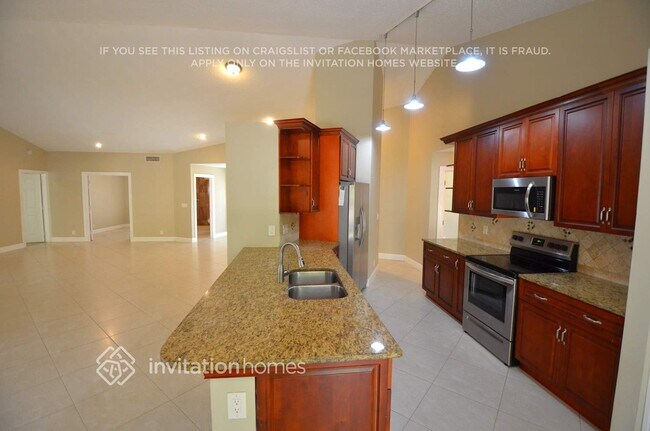 Foto del edificio - 5050 NW 44th Ave