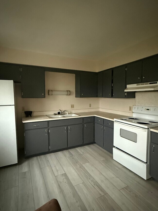 Foto del edificio - 4216 Marquette Dr