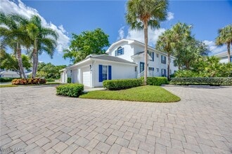 Building Photo - 7050 Barrington Cir