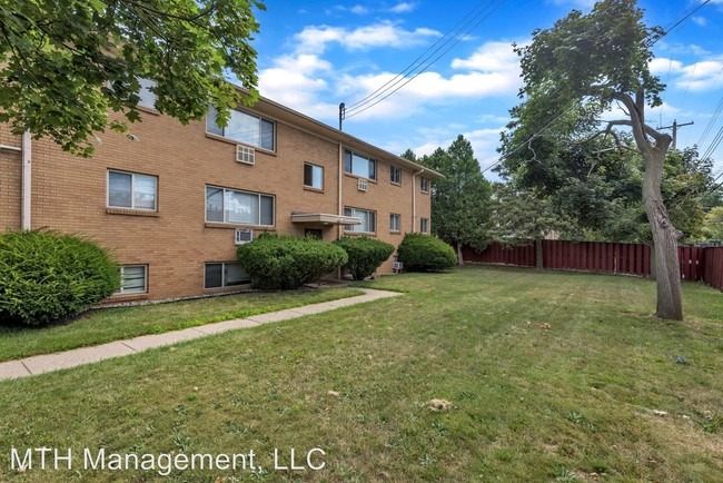 Building Photo - 1 br, 1 bath Apartment - 1410 Old Canton Lane