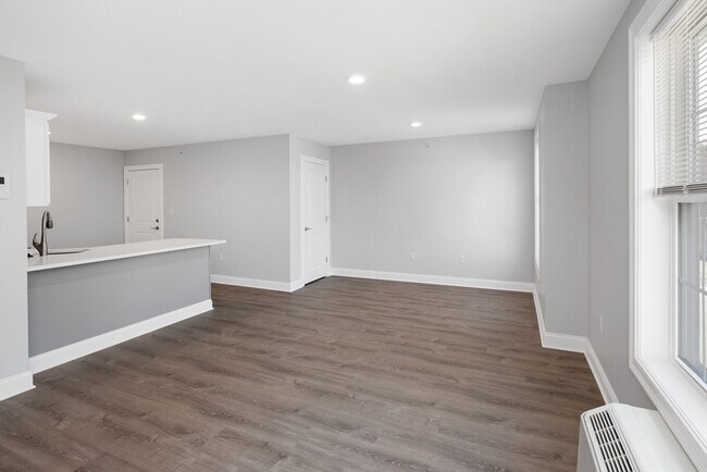 Foto del edificio - 101 California Ave