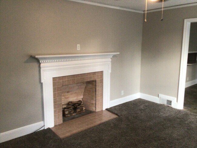 Foto del edificio - Charming 3 Bedroom in Columbia!