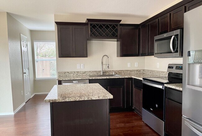 Building Photo - 2809 Arbury Dr