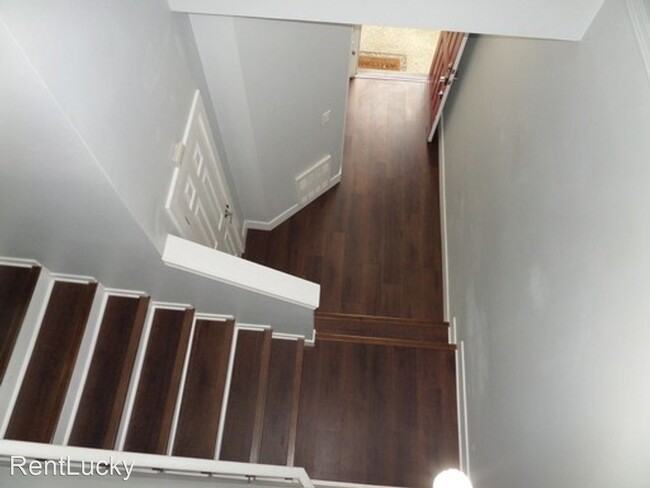 Building Photo - 2 br, 2 bath House - 205 S 51st St. #A