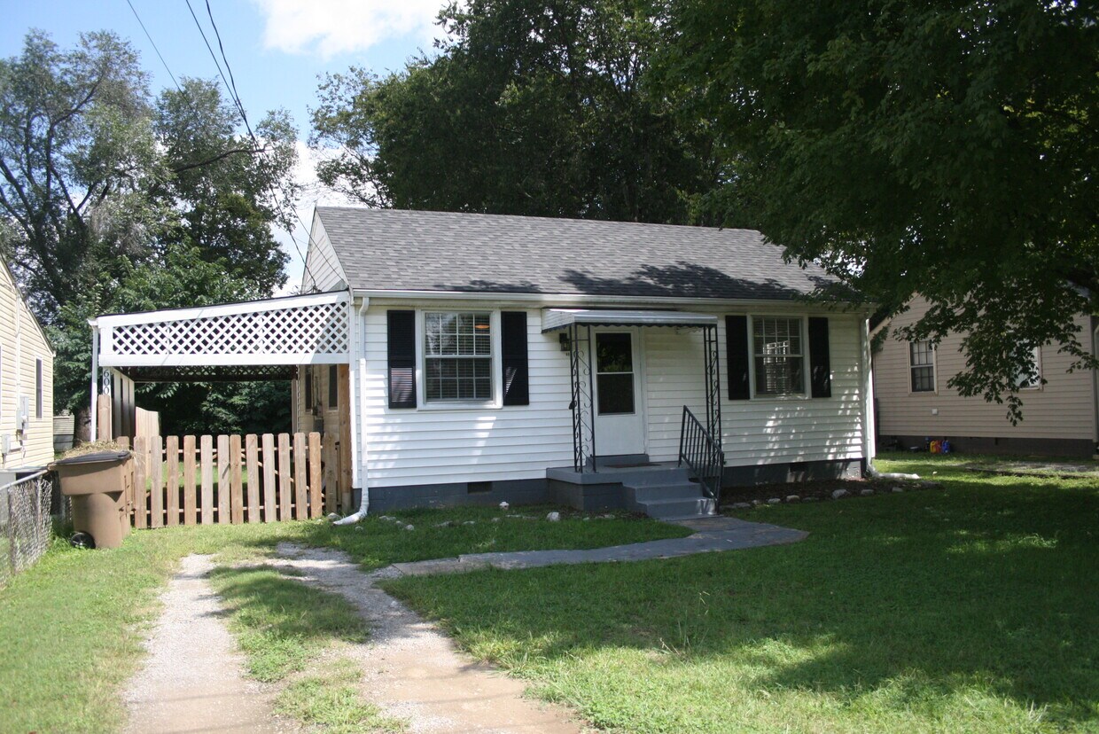 Foto principal - 600 Delray Dr