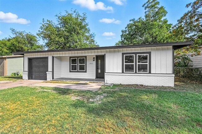 Foto del edificio - 4413 Quails Ln