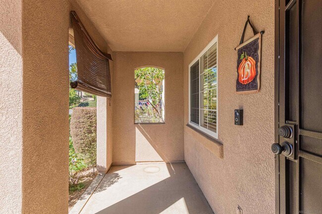 Building Photo - 42028 Pine Needle St