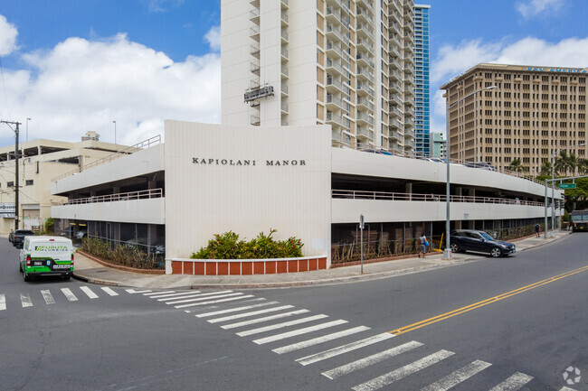 Building Photo - Kapiolani Manor