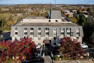 Building Photo - Brittany Apartments