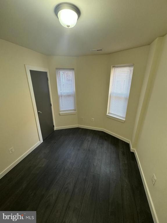 Foto del edificio - 6146 Ludlow St