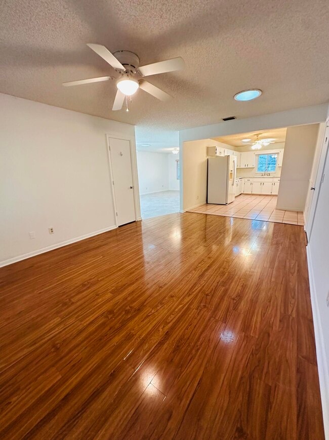 Foto del edificio - 8745 SW 92nd Pl