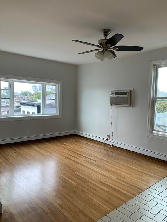 Foto del edificio - 137 Dorchester St