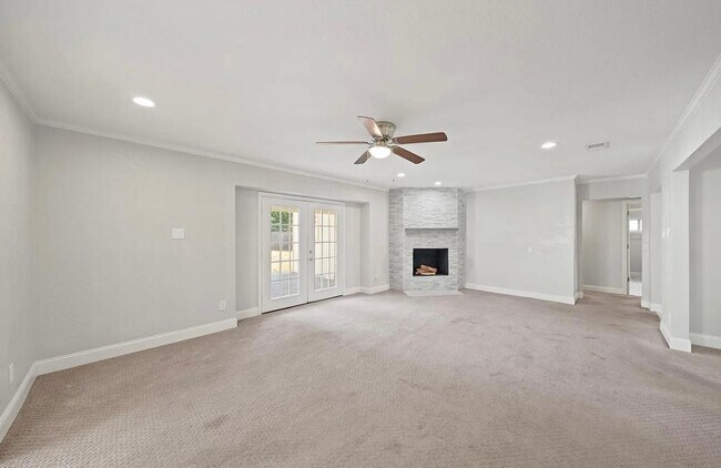 Foto del edificio - 5714 N Braeswood Blvd