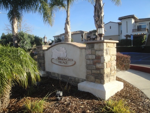 Building Photo - 3 Bedroom Condo in Sunrise Hills