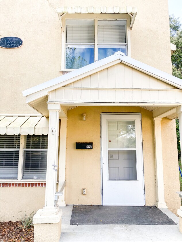 Foto principal - 820 NE 9th Ave