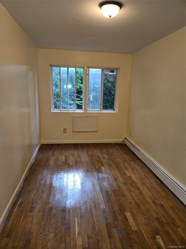 Foto del edificio - 985 Halsey St