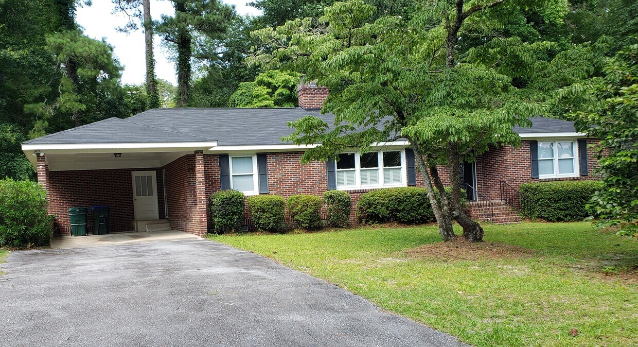 4406 Willingham Dr, Columbia, SC 29206 House Rental in Columbia, SC