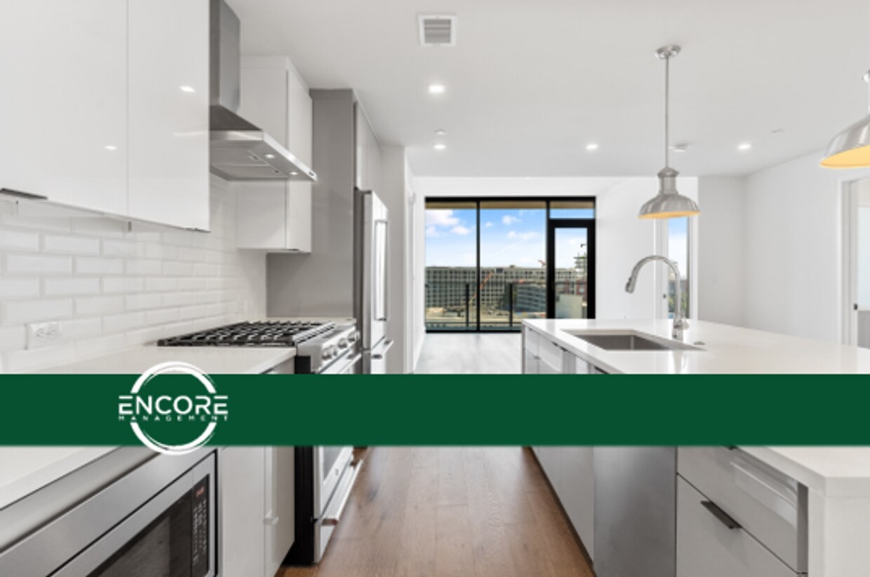 Foto principal - 2 Bed 2 Bath Apartment in West Midtown!