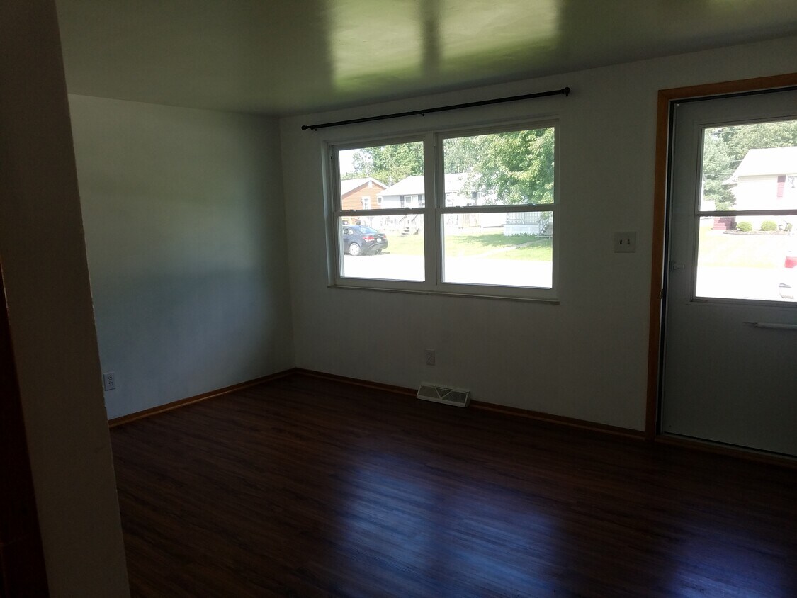 Living Room - 87 S 23rd St