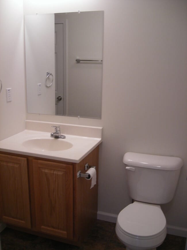 Building Photo - Home With Amazing Views on Private 5 Acre Lot - 7 mins from Washington