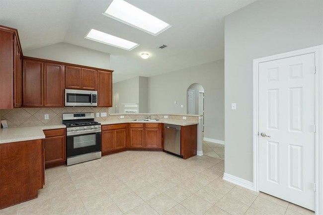 Foto del edificio - 18114 Tabor Brook Dr