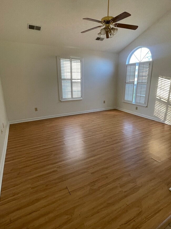 Building Photo - 409 Colby Ridge Blvd