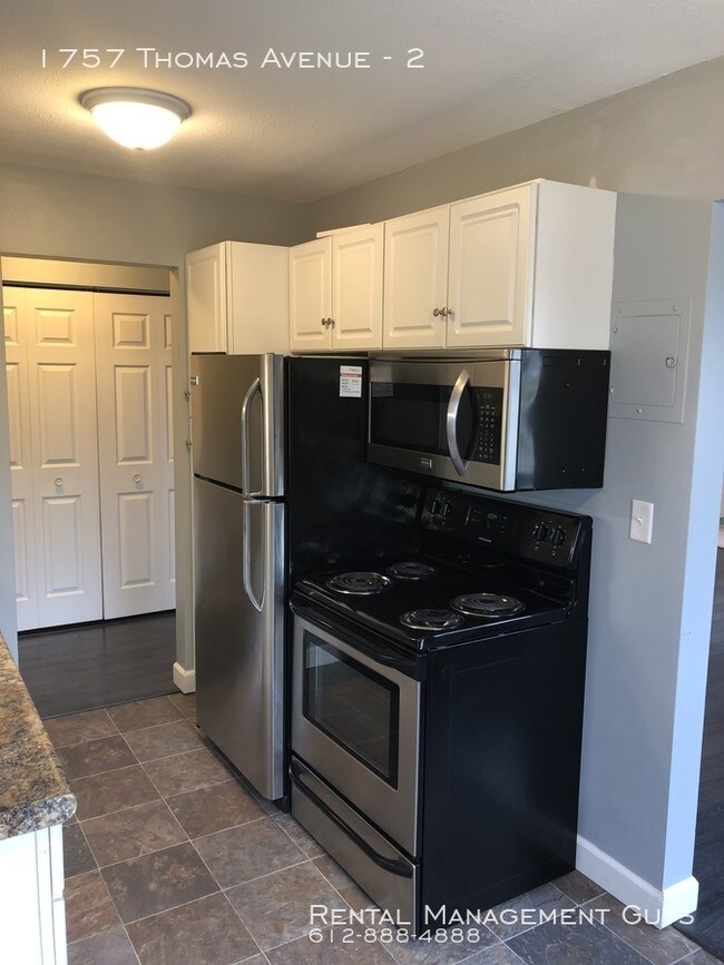 Foto del edificio - 1757 Thomas Ave W