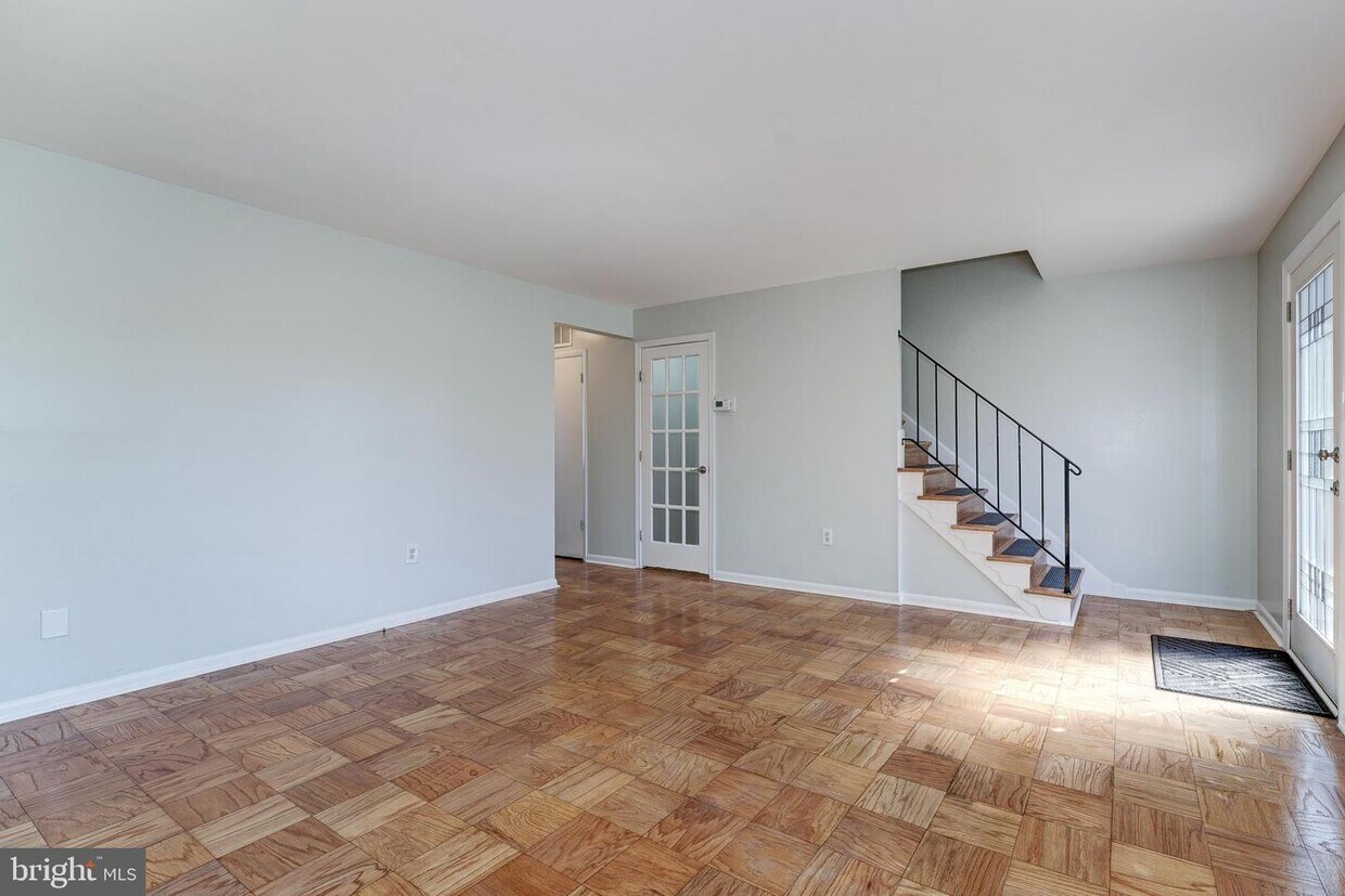 6556 Beechwood Dr, Temple Hills, MD 20748 Townhome Rentals in Temple