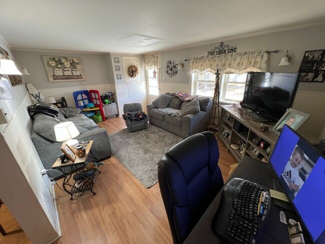 Building Photo - 25 Park Ave