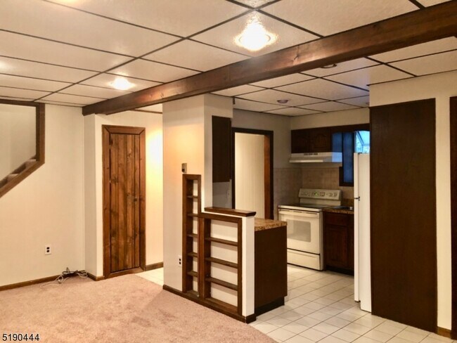 Foto del edificio - 27 Old Rte 23