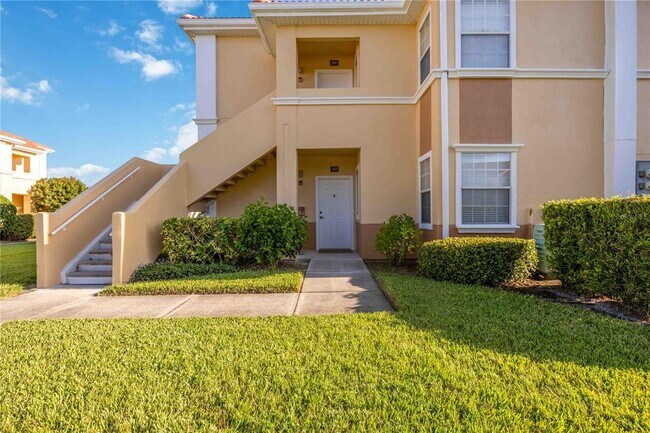 Building Photo - 1015 Villagio Cir