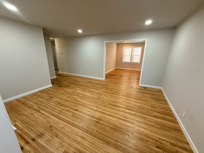 Foto del edificio - 5308 E Madison Ave Tulsa Ok