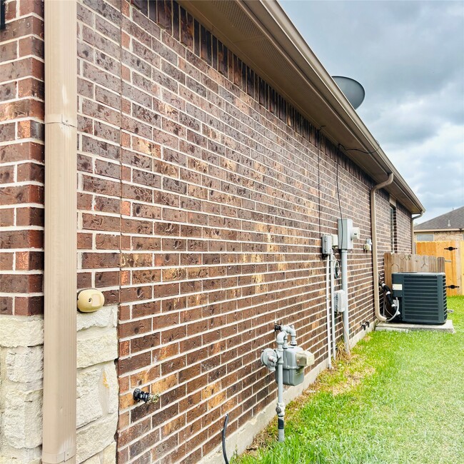 Foto del edificio - 22480 Toronado Ridge Ln