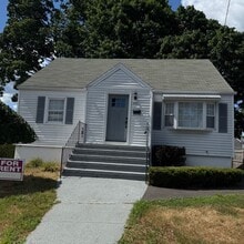 Building Photo - 320 Norland Ave