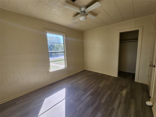 Foto del edificio - 1516 Lindsey St