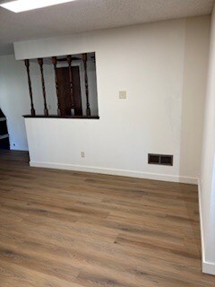 Comedor - 10189 Viceroy Ct