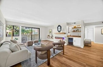 Building Photo - 2639 Pirineos Way