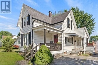 Building Photo - 12333 Lanoue St.