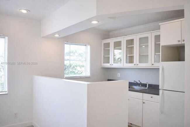 Foto del edificio - 1100 NE 9th Ave