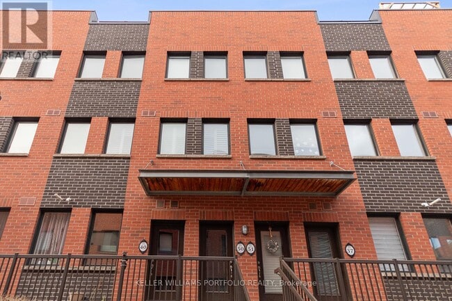 Building Photo - 869 Wilson Ave
