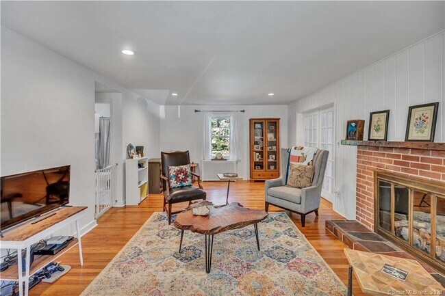 Building Photo - 209 Vineyard Rd