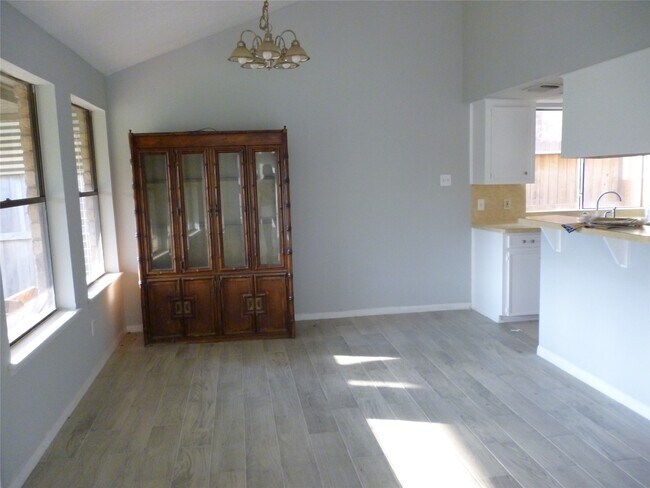 Foto del edificio - 2822 Mesquite Dr