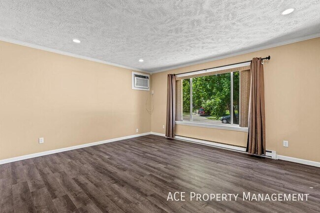 Foto del edificio - 4430 Steeler Ln