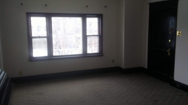Living room - 30 Page St