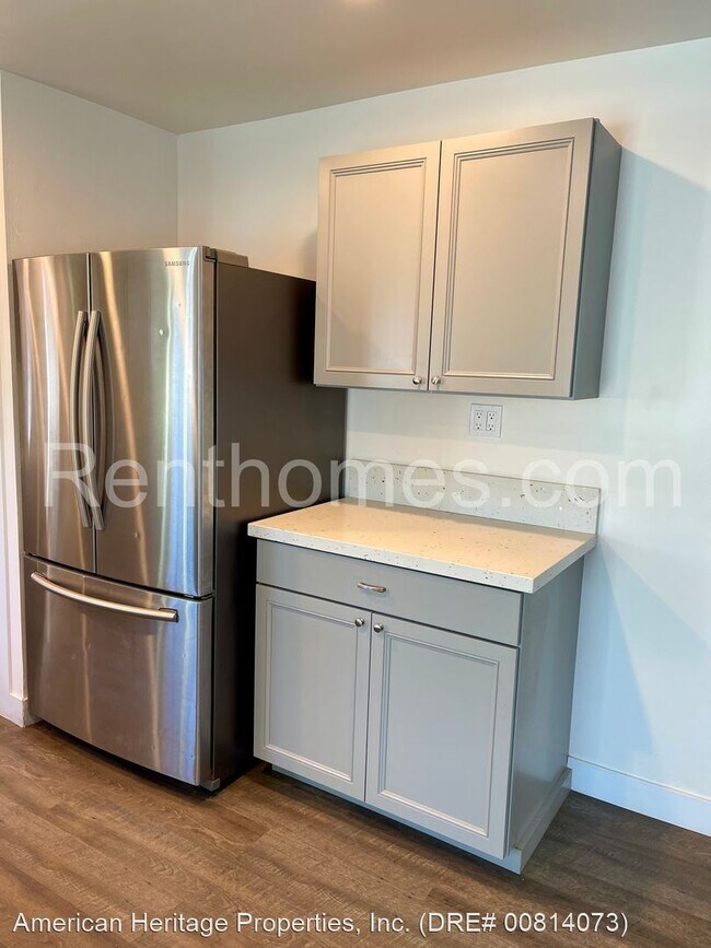 Building Photo - 3 br, 2 bath House - 1110 Buena Vista Way