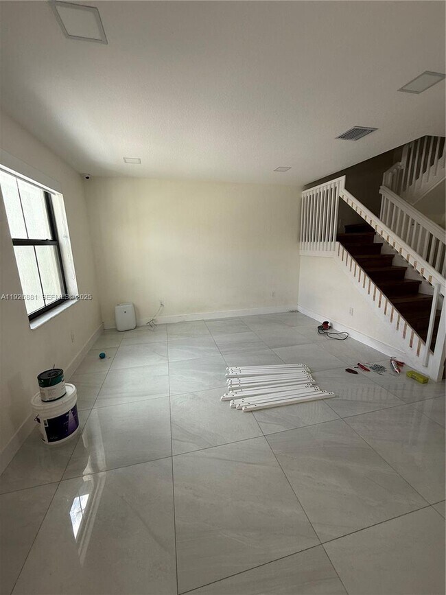 Foto del edificio - 11128 W 32nd Ln