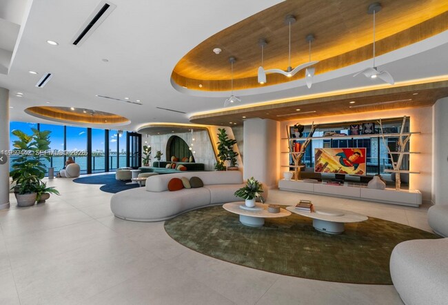 Foto del edificio - Northwest 24th Street, Miami, FL 33127 - 3 BR 3.5 BA condo