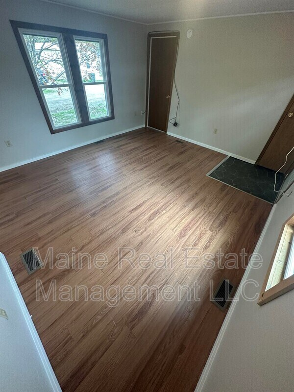Foto del edificio - 33 Pheasant Hill Mobile Home Park