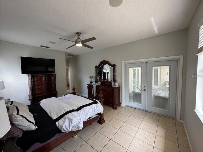 Building Photo - 2721 Athens Dr